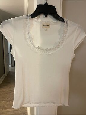 Peach Love California White Lace-Trim Scoop Neck Camisole